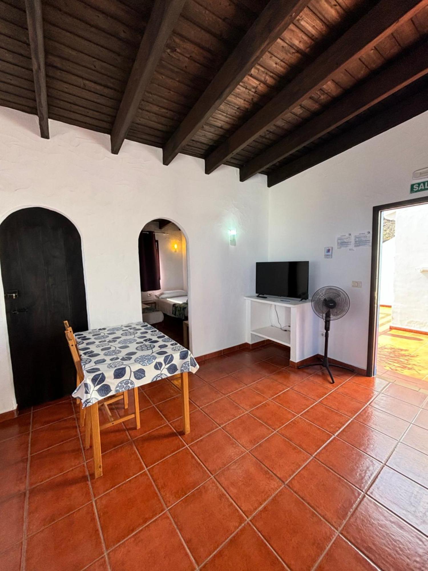 Apartamentos Y Habitaciones Villa Marina La Caleta  Exterior foto